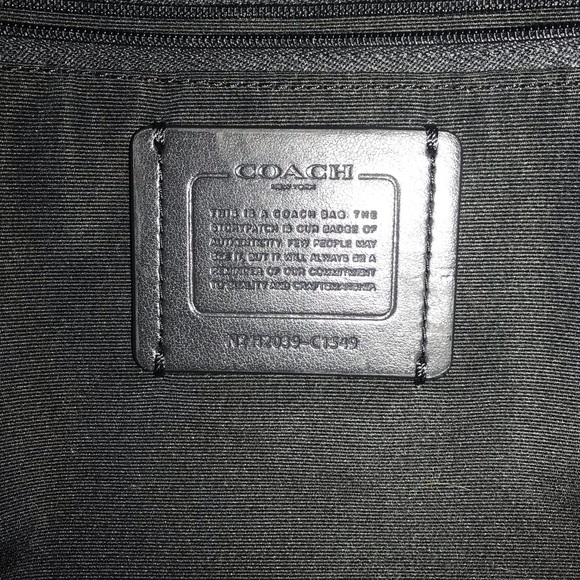 Coach Dempsey Tote Bag 40 With Buffalo Plaid Print And Coach Patch - Picture 14 of 16